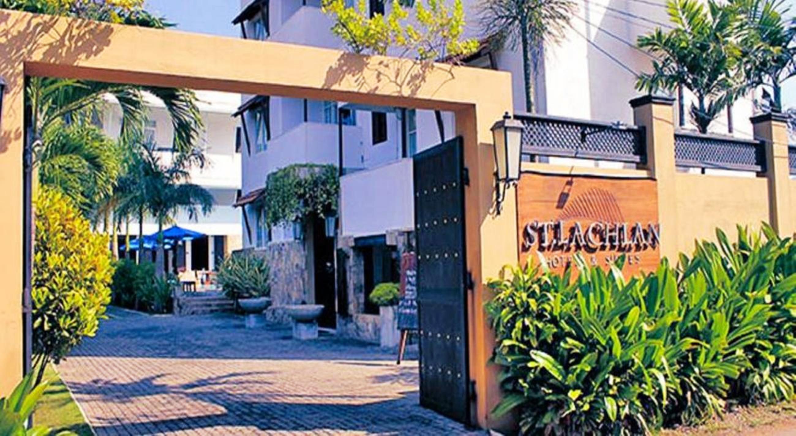 St.Lachlan Hotel & Suites Negombo Exterior photo